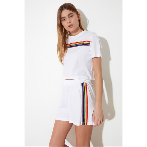 White Rainbow Print Cotton T Shirt Short Pj Set - Picture 4 of 5